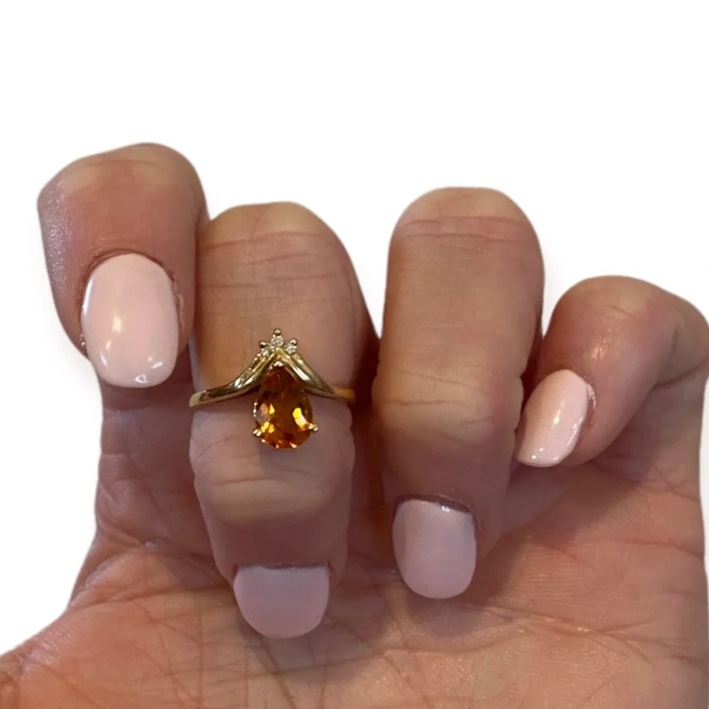 Vintage 14k solid